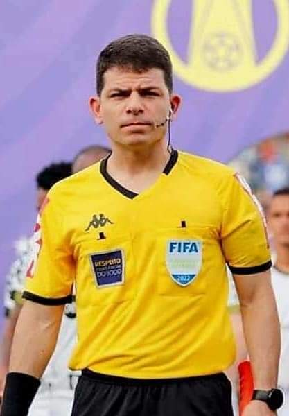 Bruno Boschilia (árbitro FIFA)