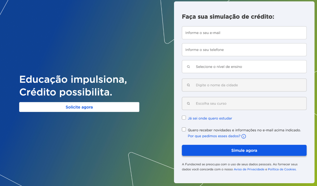 Formulário online da Fundacred para simulação do CredIES com campos de e-mail, telefone, nível de ensino, cidade e curso.